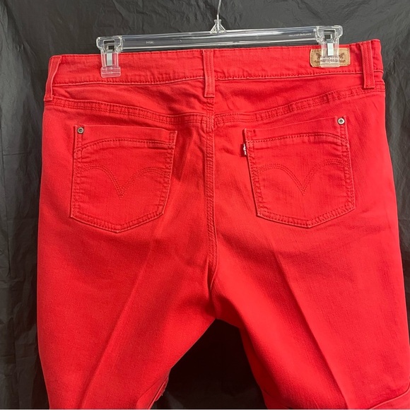 Levi's Red 18 Jean Shorts for Women Summer Vacation - Picture 8 of 9